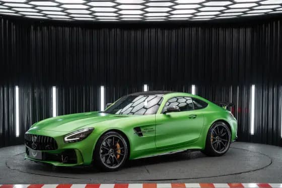 Carro 4.0 V8 TURBO GASOLINA R 7G-DCT