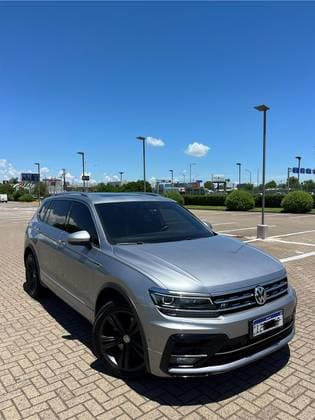 Carro 2.0 350 TSI GASOLINA ALLSPACE R-LINE 4MOTION DSG