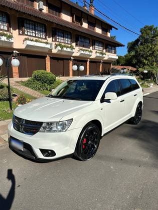 Carro 3.6 RT V6 GASOLINA 4P AUTOMÁTICO