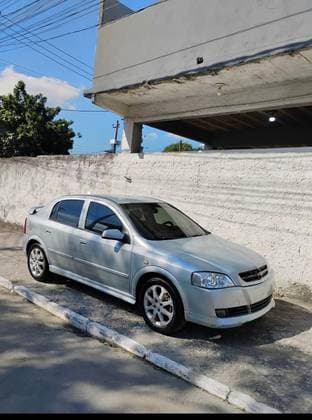 Carro 2.0 MPFI ADVANTAGE 8V FLEX 4P MANUAL