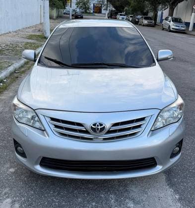 Carro 2.0 ALTIS 16V FLEX 4P AUTOMÁTICO