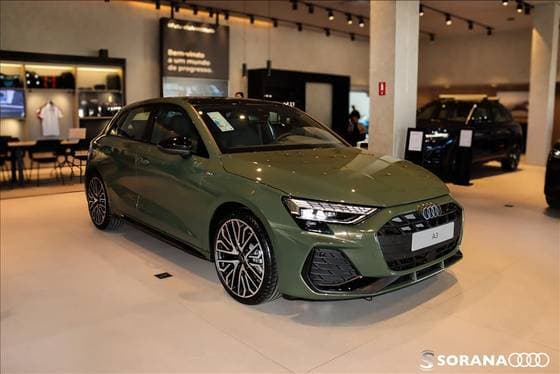 Carro 2.0 40 TFSI GASOLINA SPORTBACK PERFORMANCE BLACK S-TRONIC