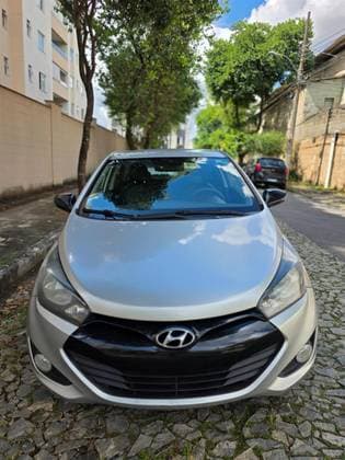 Carro 1.0 COPA DO MUNDO 12V FLEX 4P MANUAL