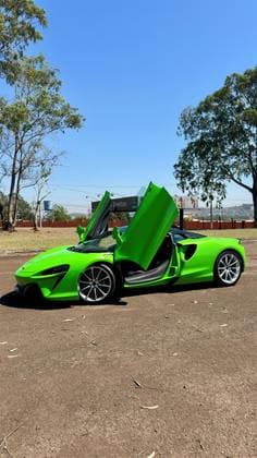 Carro 3.0 V6 BITURBO HYBRID SSG