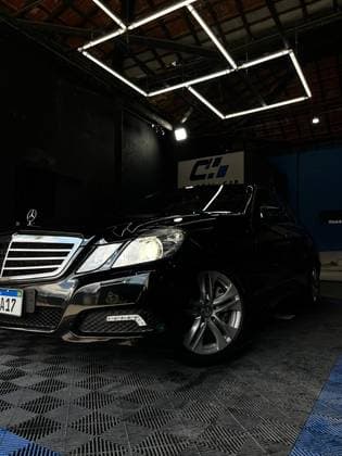 Carro 5.5 AVANTGARDE EXECUTIVE V8 GASOLINA 4P AUTOMÁTICO