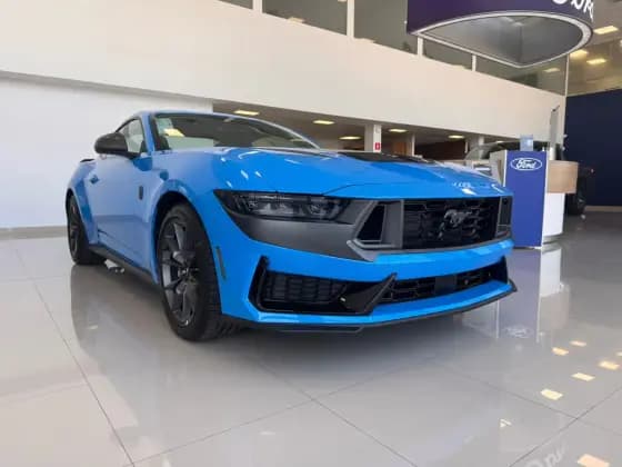 Carro 5.0 V8 GASOLINA DARK HORSE SELECTSHIFT