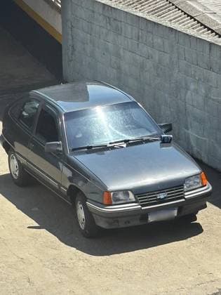 Carro 1.8 SL/E 8V GASOLINA 2P MANUAL
