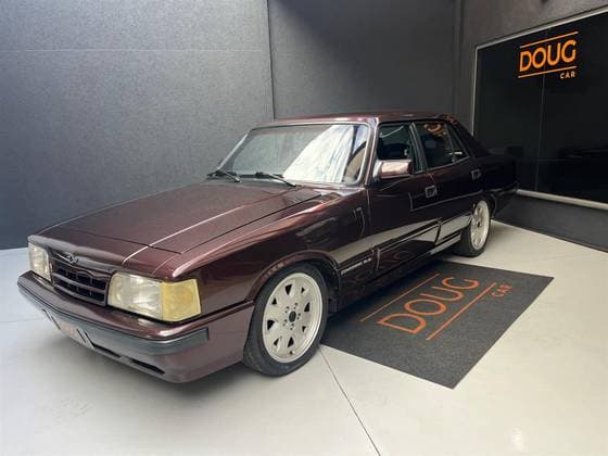 Carro 4.1 COMODORO SL/E 12V GASOLINA 4P MANUAL