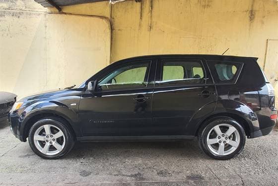 Carro 3.0 4X4 V6 24V GASOLINA 4P AUTOMÁTICO