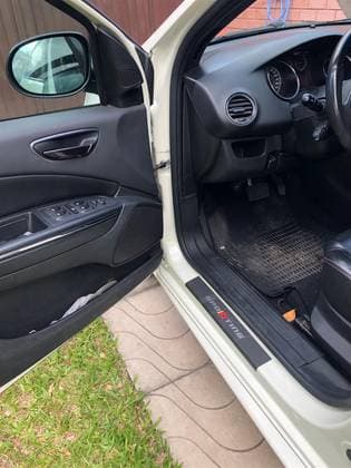 Carro 1.8 SPORTING 16V FLEX 4P AUTOMATIZADO