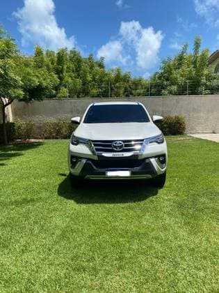 Carro 2.8 SRX 4X4 7 LUGARES 16V TURBO INTERCOOLER DIESEL 4P AUTOMÁTICO