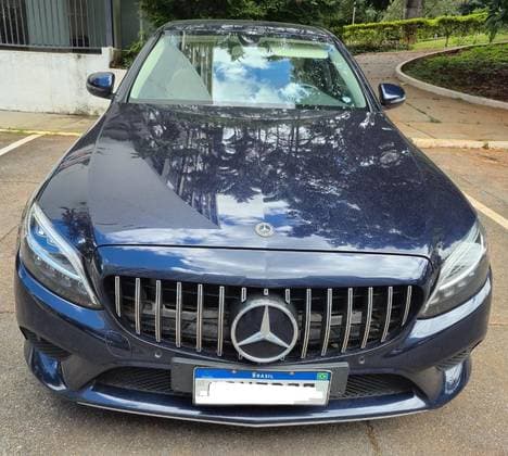 Carro 1.6 CGI GASOLINA AVANTGARDE 9G-TRONIC