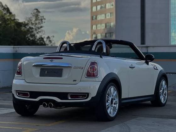 Carro 1.6 S 16V TURBO GASOLINA 2P AUTOMÁTICO