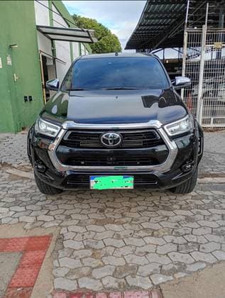 Carro 2.8 D-4D TURBO DIESEL CD SRX PLUS 4X4 AUTOMÁTICO