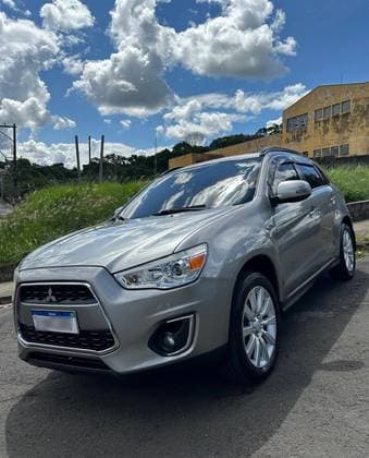 Carro 2.0 4X4 AWD 16V GASOLINA 4P AUTOMÁTICO