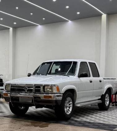 Carro 2.4 4X2 CD 8V DIESEL 4P MANUAL