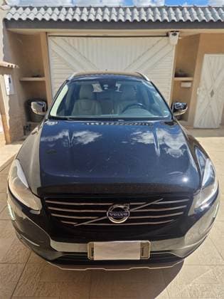 Carro 2.4 D5 KINETIC DIESEL AWD 4P AUTOMÁTICO