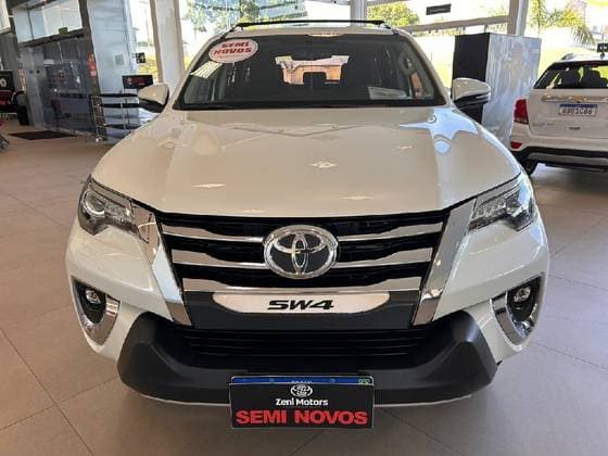 Carro 2.8 SRX 4X4 16V TURBO INTERCOOLER DIESEL 4P AUTOMÁTICO
