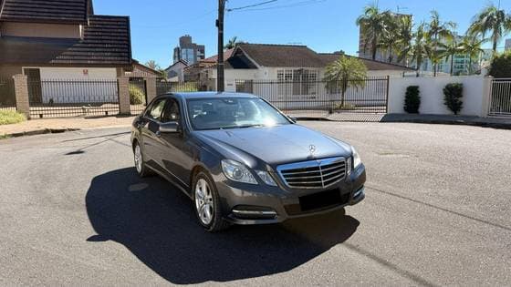 Carro 5.0 AVANTGARDE VR4 V8 GASOLINA 4P AUTOMÁTICO