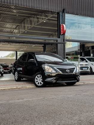 Carro 1.0 12V FLEX 4P MANUAL