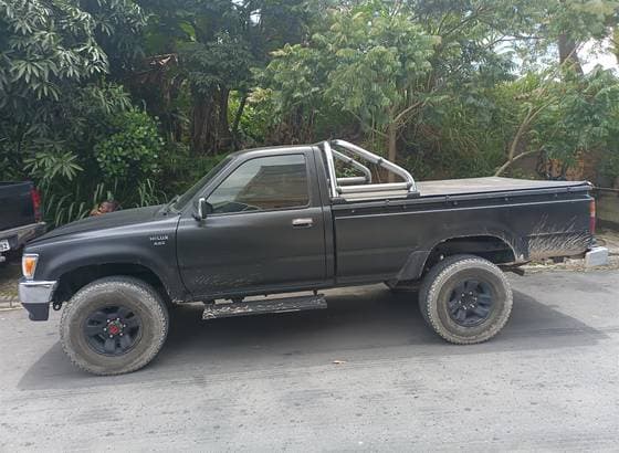 Carro 2.8 SR5 4X4 CS 8V DIESEL 2P MANUAL