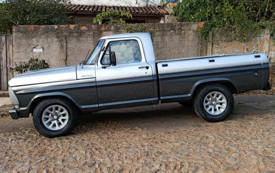 Carro 3.9 SUPER CE 8V DIESEL 2P MANUAL