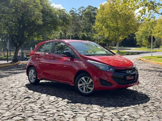 Carro 1.6 COMFORT PLUS 16V FLEX 4P MANUAL