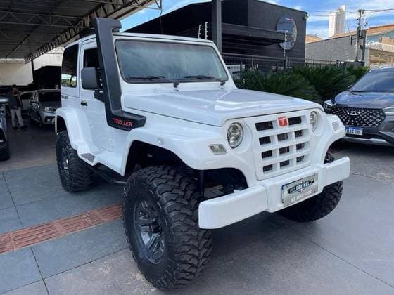 Carro 3.0 4X4 TETO RÍGIDO 4 CILINDROS TURBO ELETRONIC DIESEL 2P MANUAL