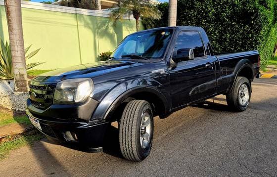 Carro 2.3 XLS 4X2 CS 16V GASOLINA 2P MANUAL