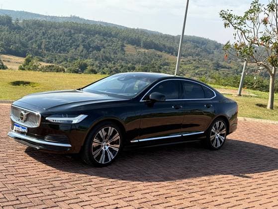 Carro 2.0 T8 HYBRID INSCRIPTION AWD GEARTRONIC