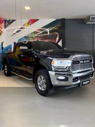 Carro 6.7 I6 TURBO DIESEL LARAMIE CD 4X4 AUTOMÁTICO