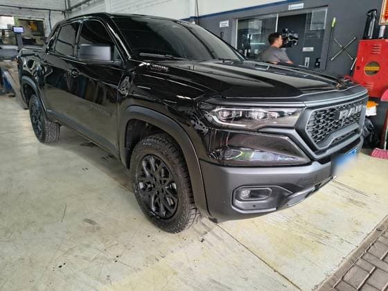 Carro 2.2 TURBO DIESEL REBEL 4X4 AUTOMÁTICO