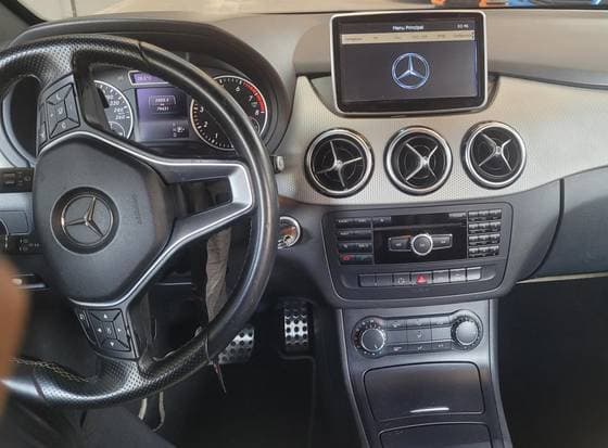 Carro 1.6 SPORT TURBO GASOLINA 4P AUTOMÁTICO