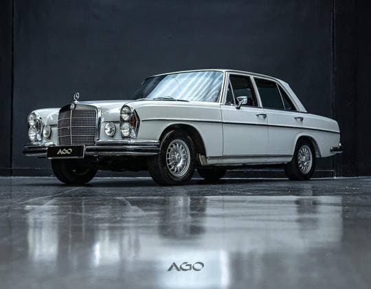 Carro 3.5 V8 GASOLINA 4P AUTOMÁTICO