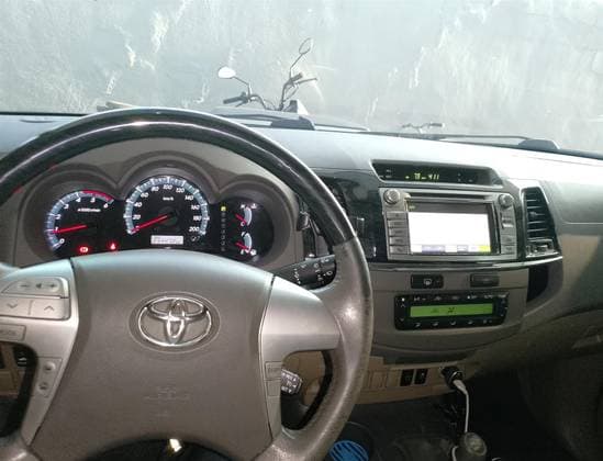 Carro 3.0 SRV 4X4 7 LUGARES 16V TURBO INTERCOOLER DIESEL 4P AUTOMÁTICO