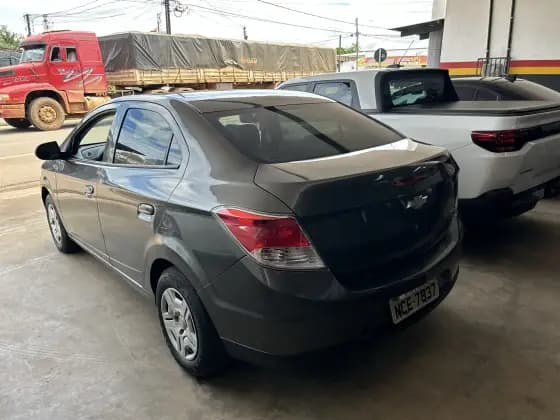Carro 1.0 MPFI LT 8V FLEX 4P MANUAL