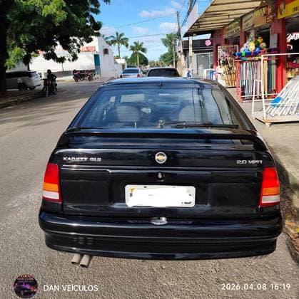 Carro 2.0 MPFI GLS 8V GASOLINA 2P MANUAL
