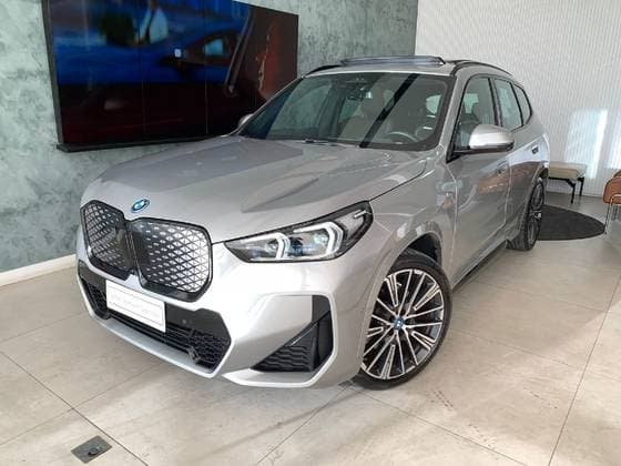 Carro ELÉTRICO XDRIVE30 M SPORT
