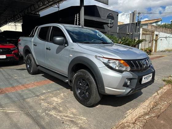 Carro 2.4 16V TURBO DIESEL OUTDOOR GLS CD 4X4 AUTOMÁTICO