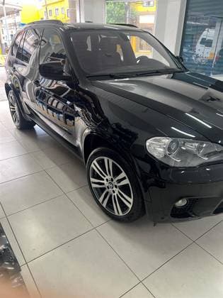 Carro 4.4 4X4 50I SPORT V8 32V GASOLINA 4P AUTOMÁTICO