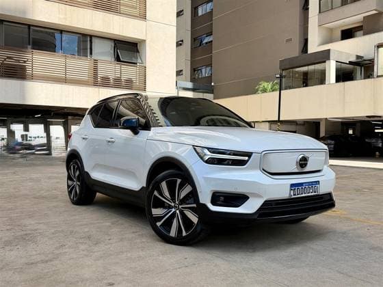 Carro P8 RECHARGE ELECTRIC BEV PURE AWD