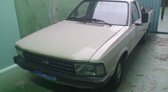 Carro 1.6 L CS 8V ÁLCOOL 2P MANUAL