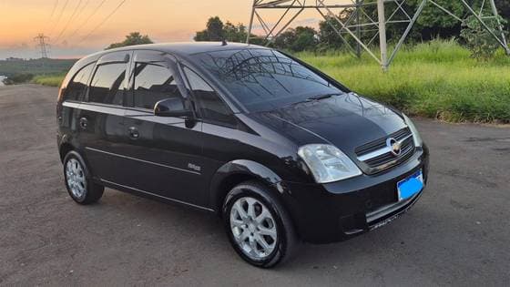 Carro 1.8 MPFI MAXX 8V FLEX 4P MANUAL