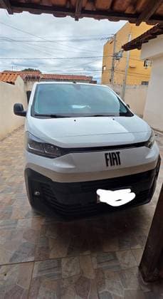 Carro 1.5 BLUEHDI DIESEL CARGO MANUAL