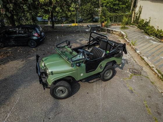 Carro CJ-5