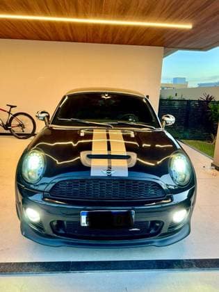 Carro 1.6 S COUPÉ 16V TURBO GASOLINA 2P AUTOMÁTICO