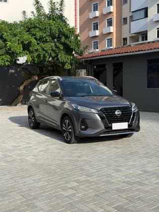 Carro 1.6 16V FLEXSTART EXCLUSIVE XTRONIC