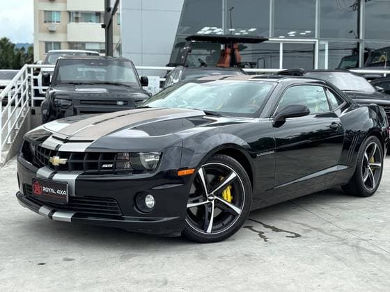 Carro 6.2 SS COUPÉ V8 GASOLINA 2P AUTOMÁTICO