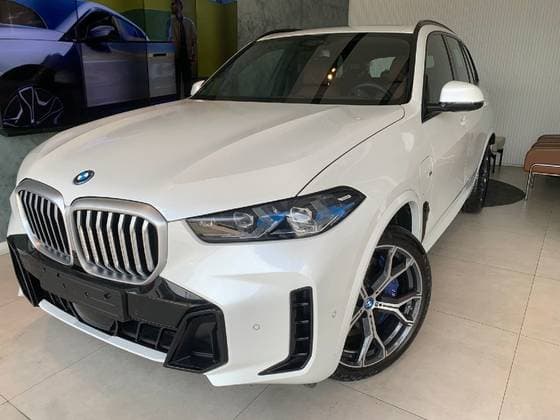 Carro 3.0 I6 TURBO HÍBRIDO XDRIVE50E M SPORT AUTOMÁTICO