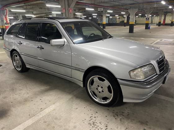 Carro 2.8 ELEGANCE TOURING V6 GASOLINA 4P AUTOMÁTICO